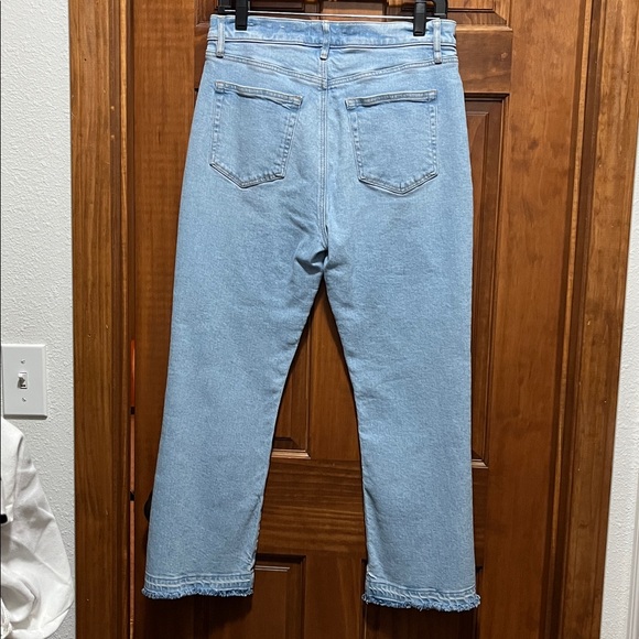 LOFT - Picture 4 of 4